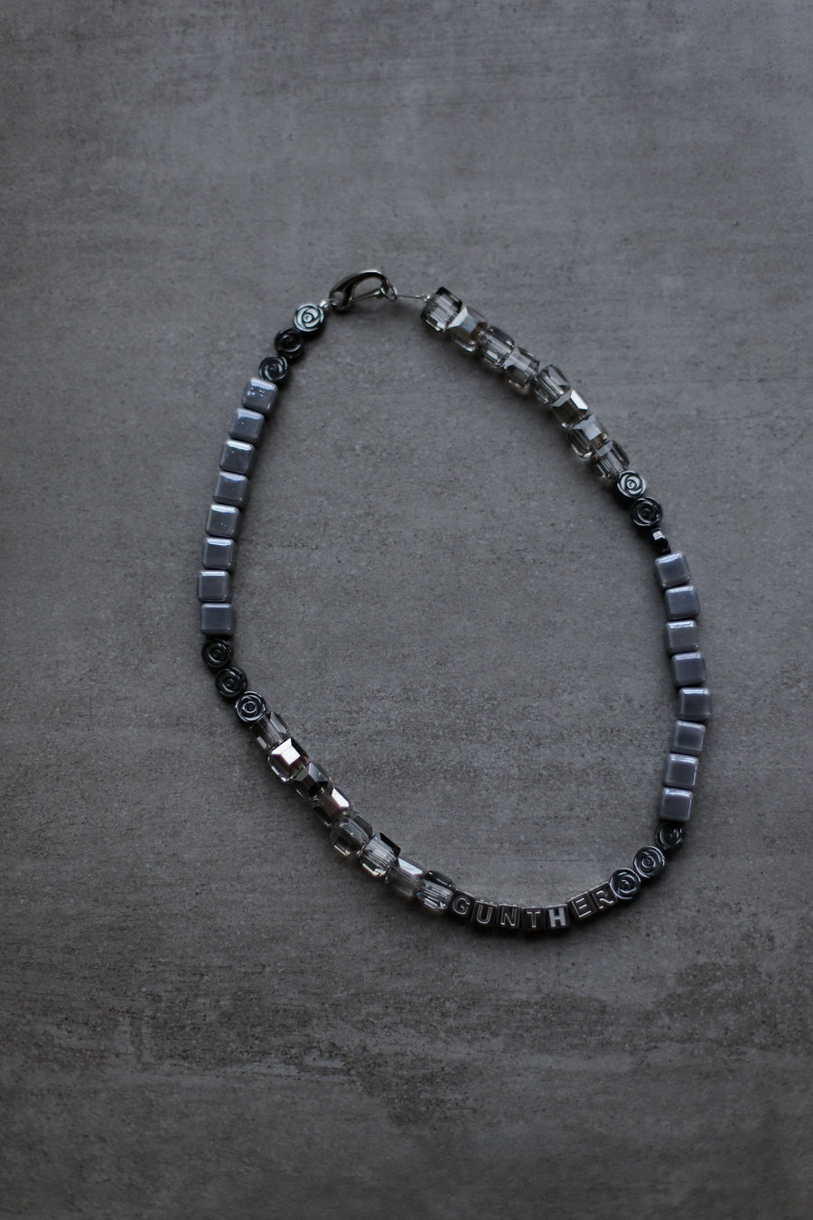 Le Collier Lucky